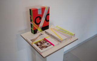 Kunstwerk auf Sockel